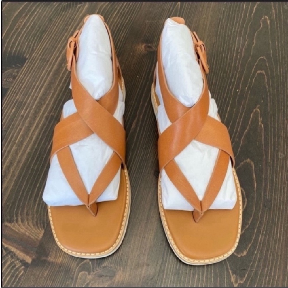 NEW Vince Morris Strappy Flat Sandal 8.5 - Picture 9 of 10